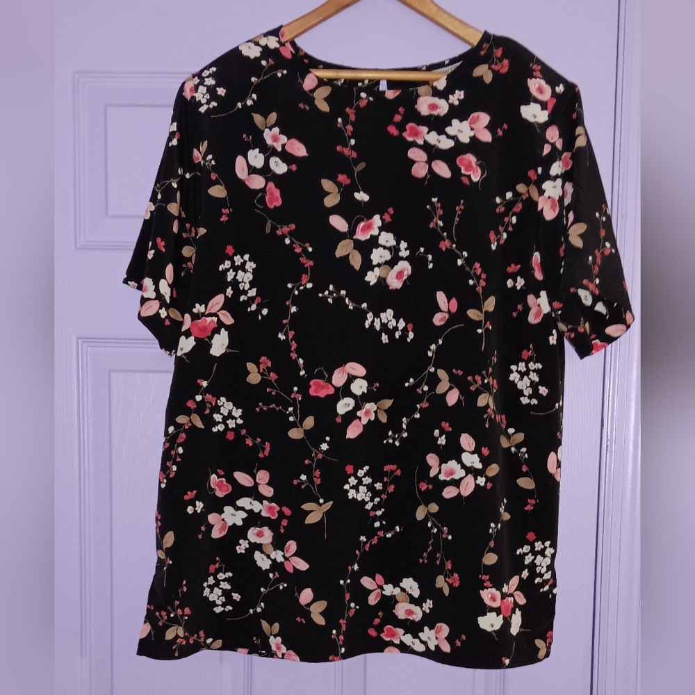 ♥️HP! Vintage Pretty Floral Blouse Plus Size 14